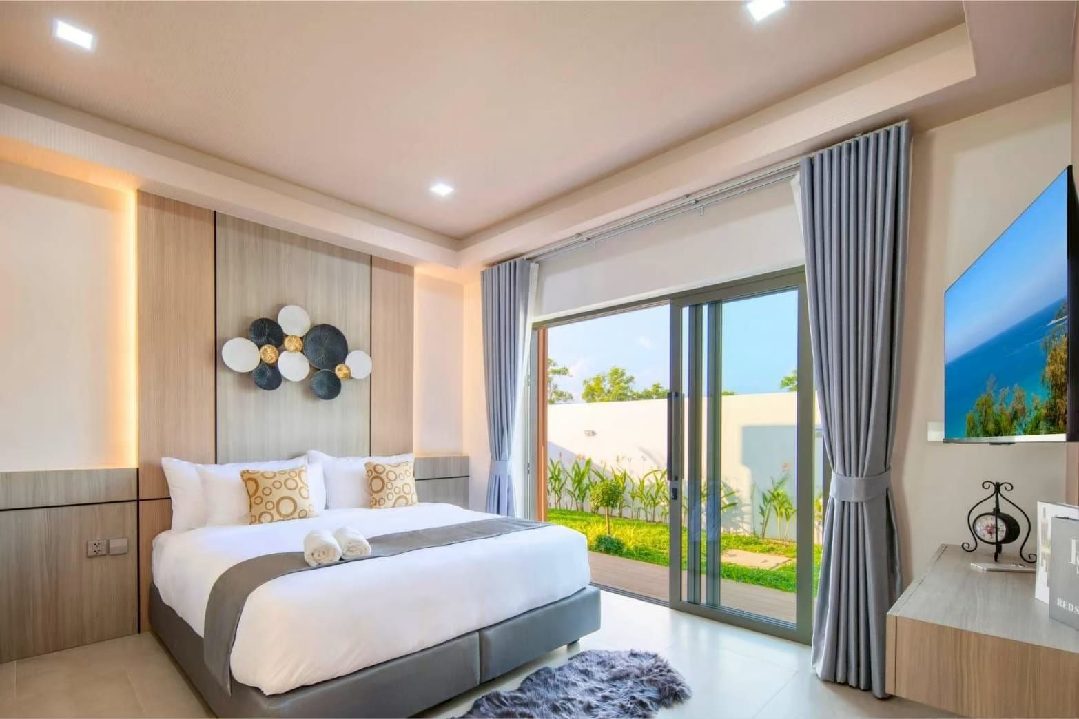 Pool Villa in Chalong