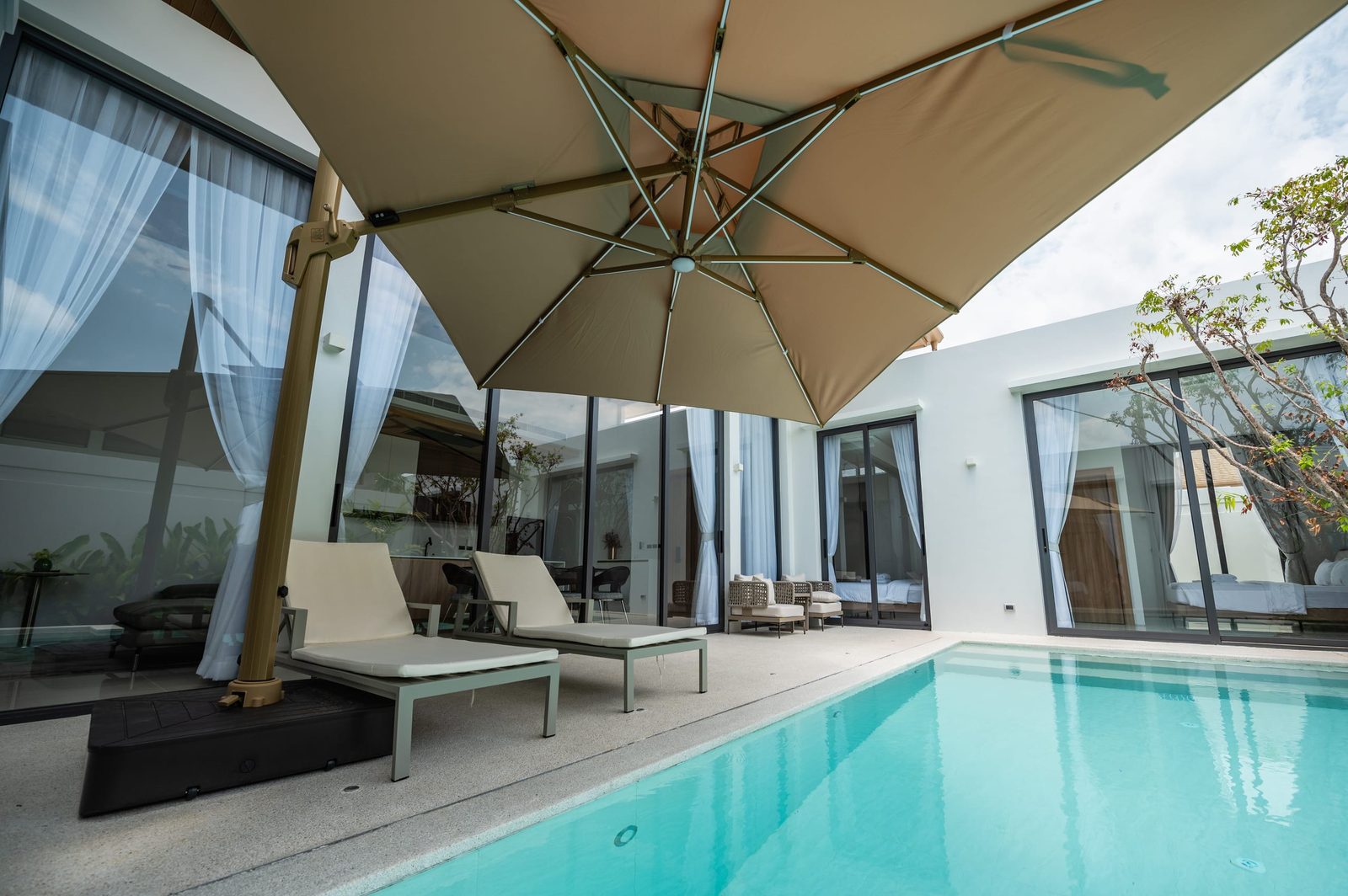 Pool Villa in Chalong