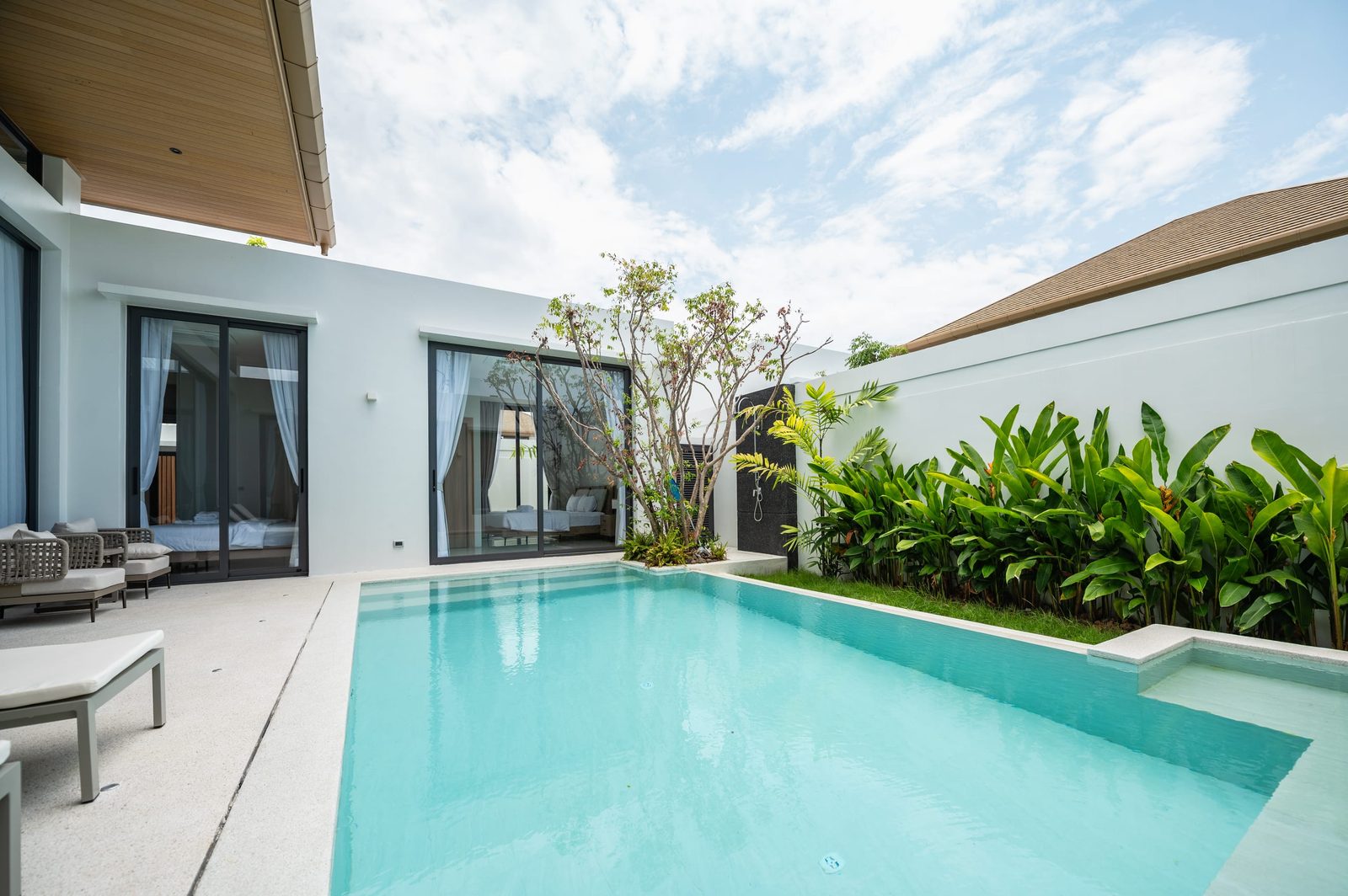 Pool Villa in Chalong