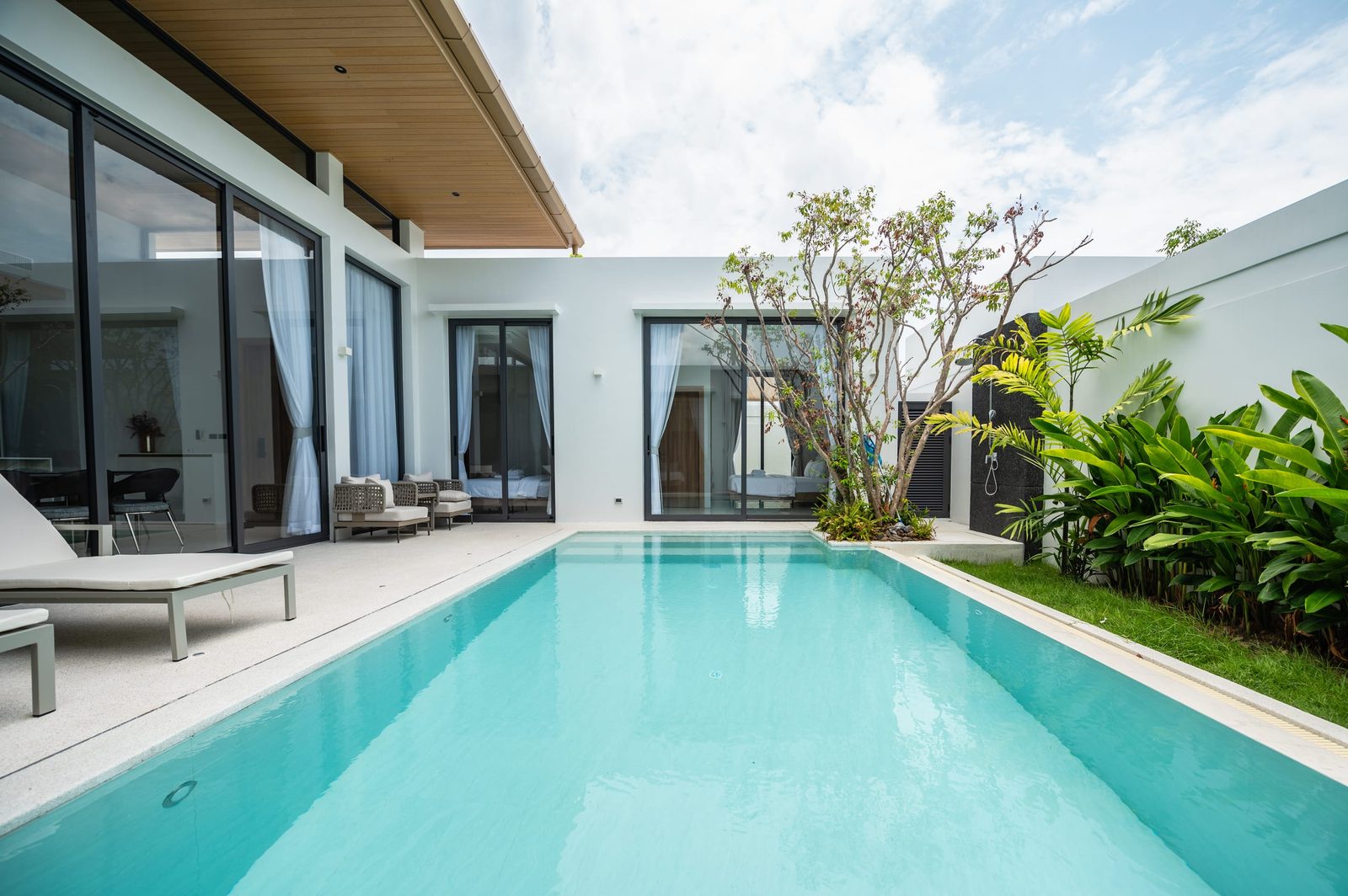 Pool Villa in Chalong