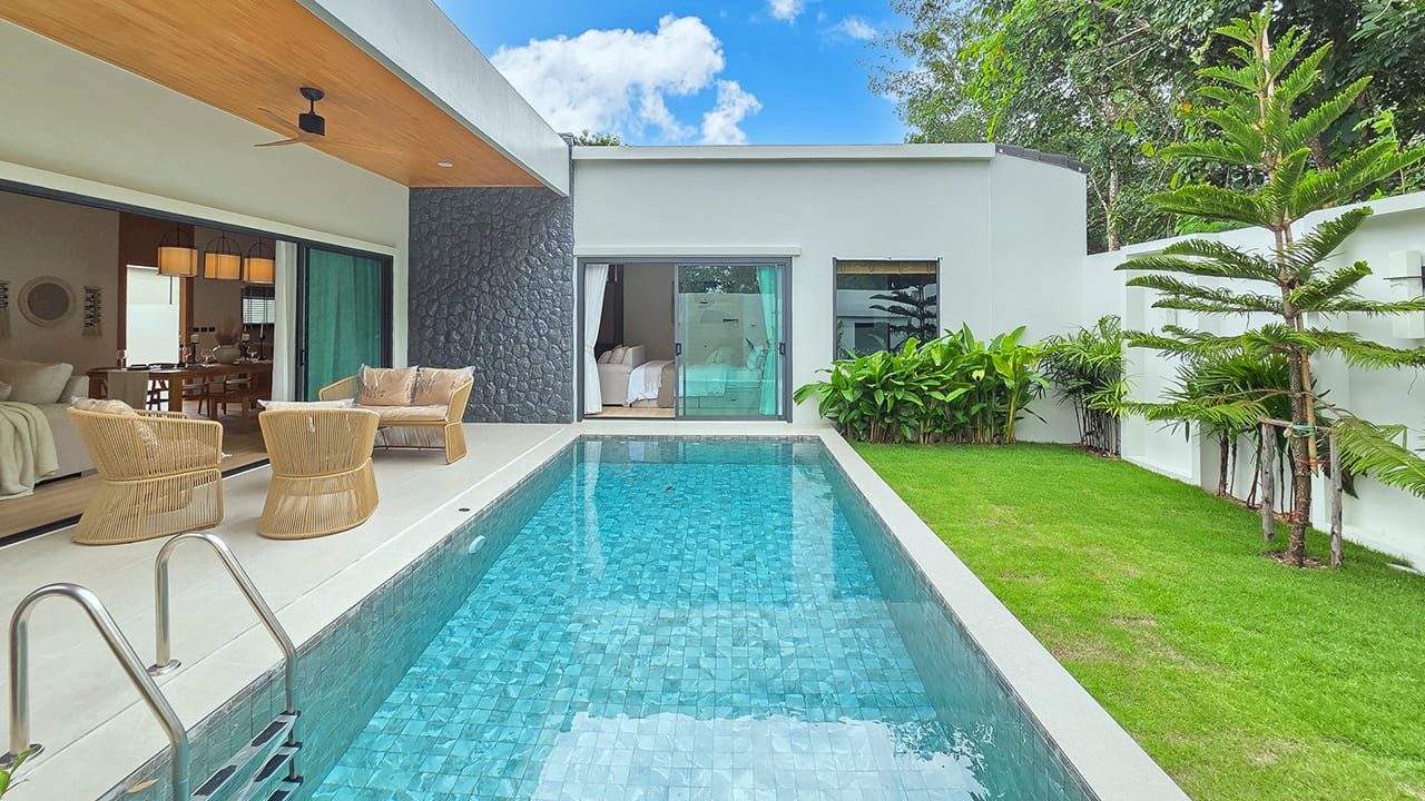 Pool Villa in Chalong
