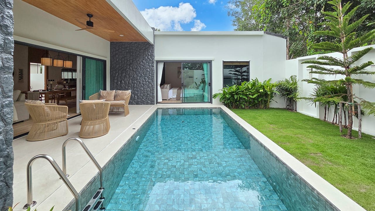 Pool Villa in Chalong