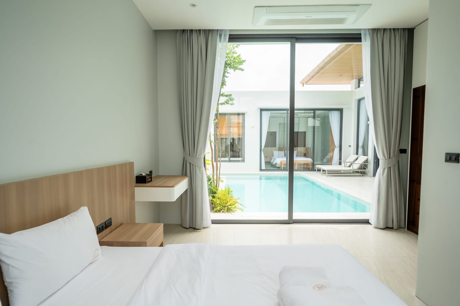 Pool Villa in Chalong