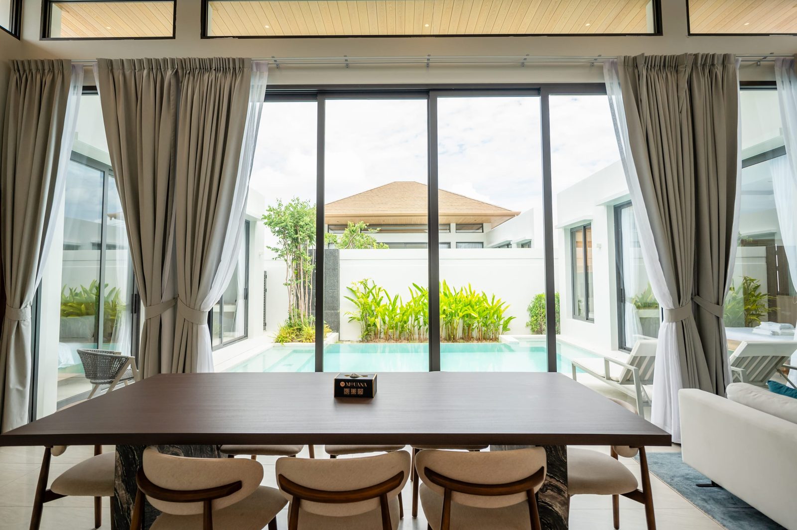 Pool Villa in Chalong
