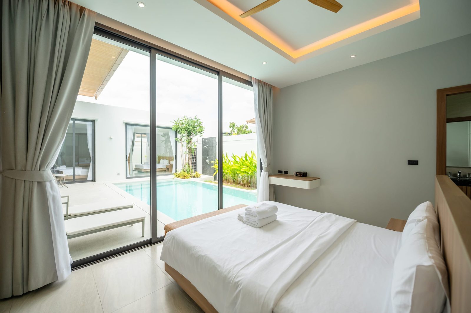 Pool Villa in Chalong