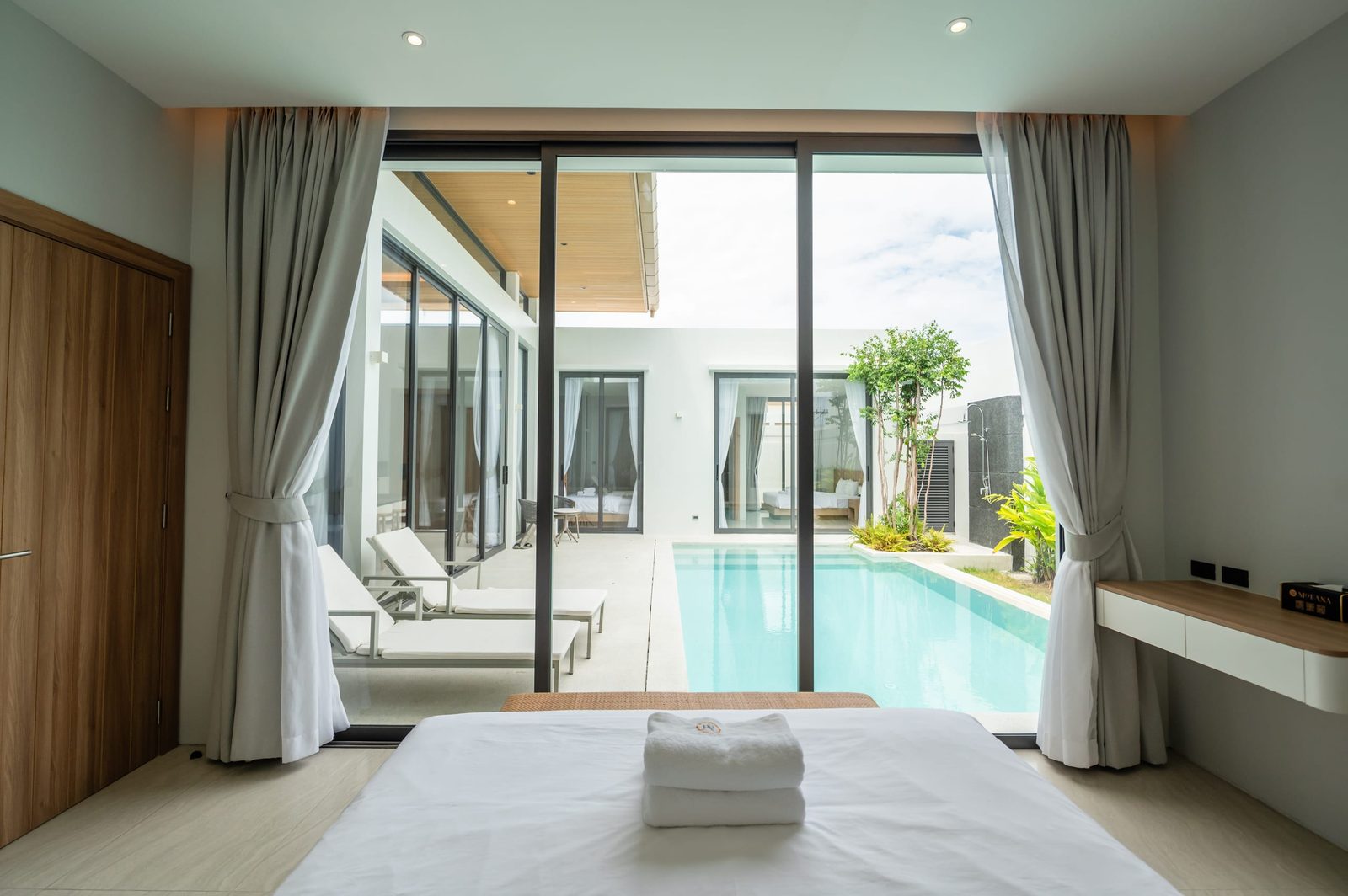 Pool Villa in Chalong