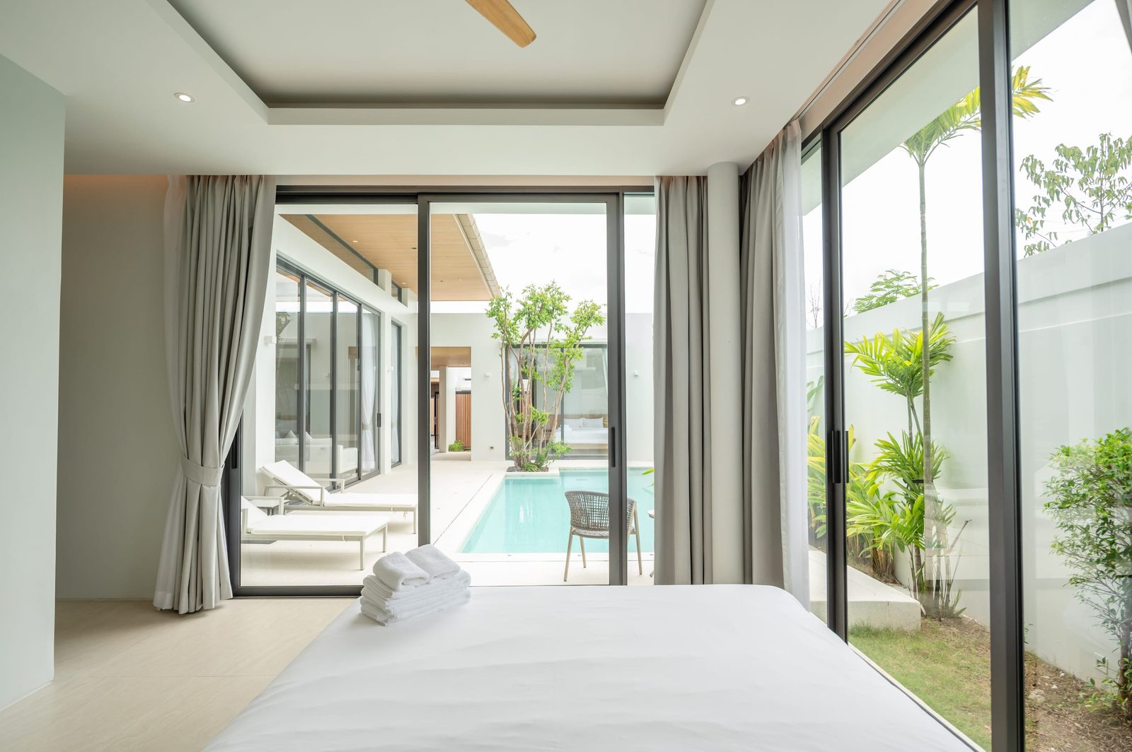 Pool Villa in Chalong