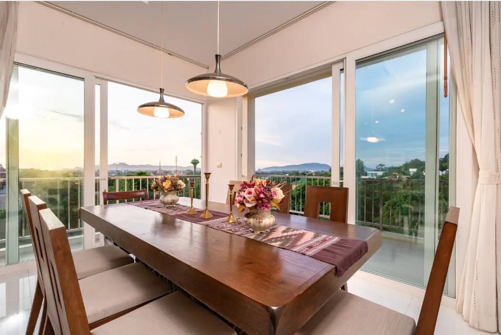 Luxury 6-Bedroom Hillside Pool Villa for Rent - Chalong 4