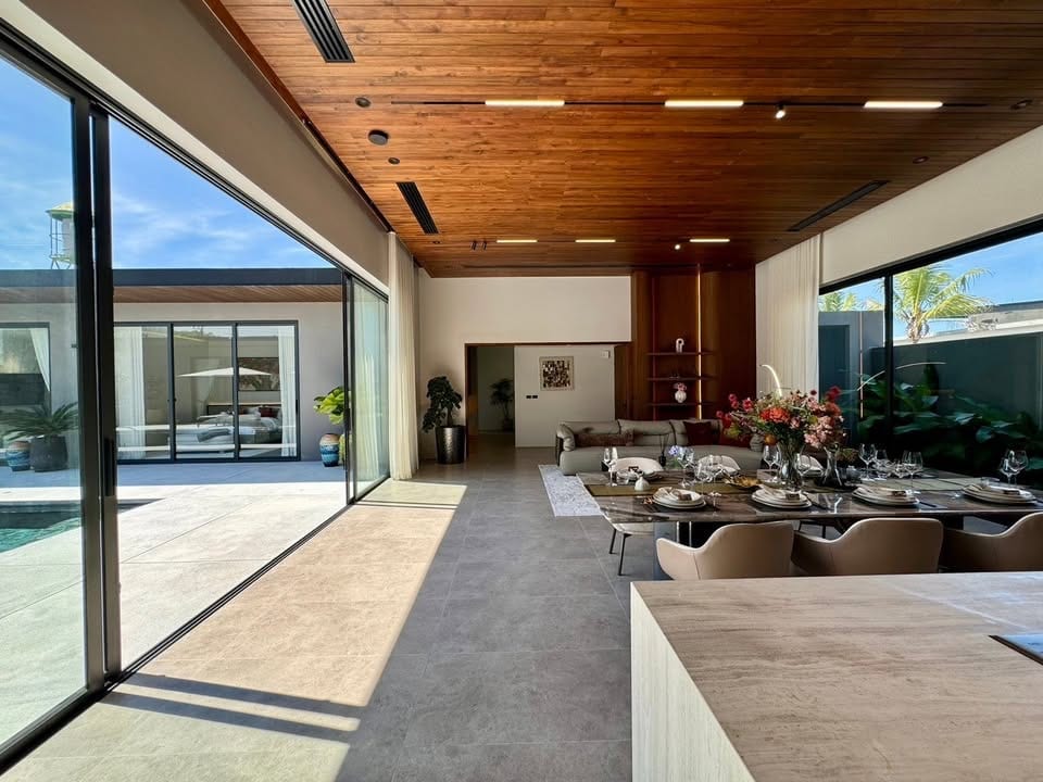 Luxury Pool Villa with Sunken Lounge — Chalong 2