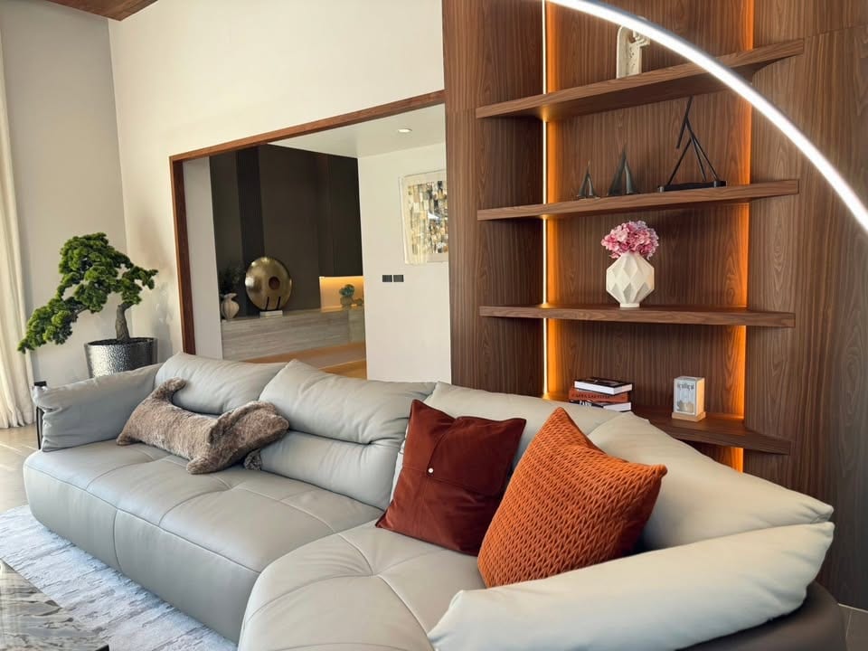 Luxury Pool Villa with Sunken Lounge — Chalong 6