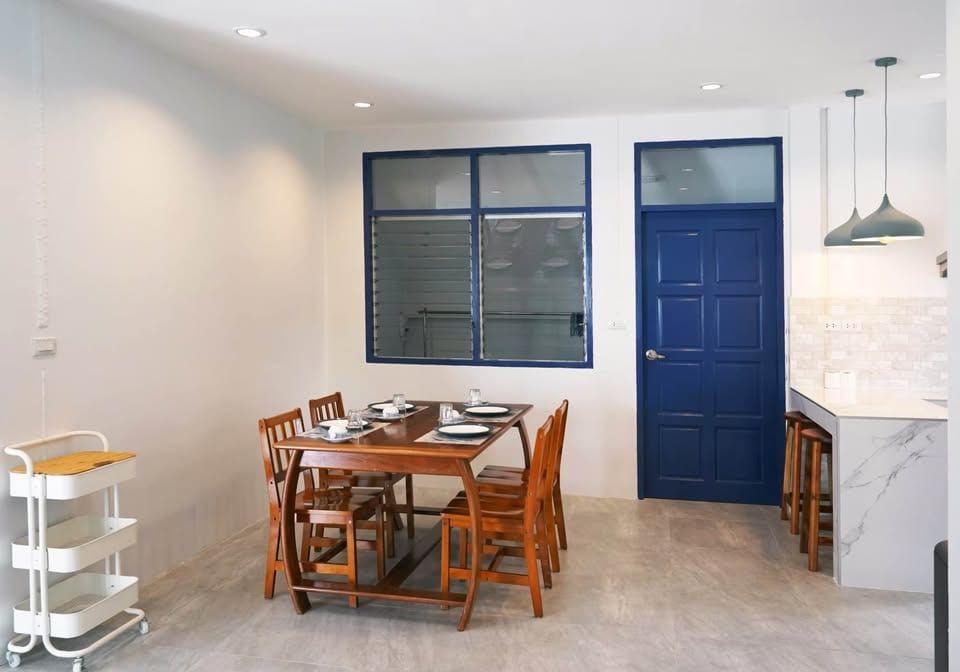 Four-Bedroom Pool Villa with Large Garden — Chalong 13