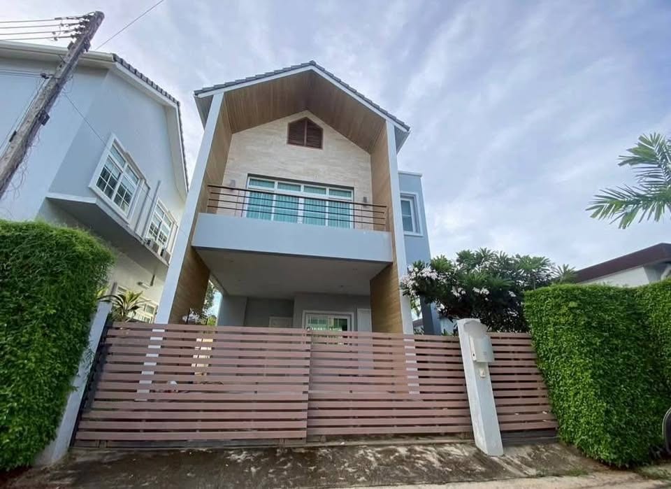 House with Private Pool in a Secure Estate — Chalong 2