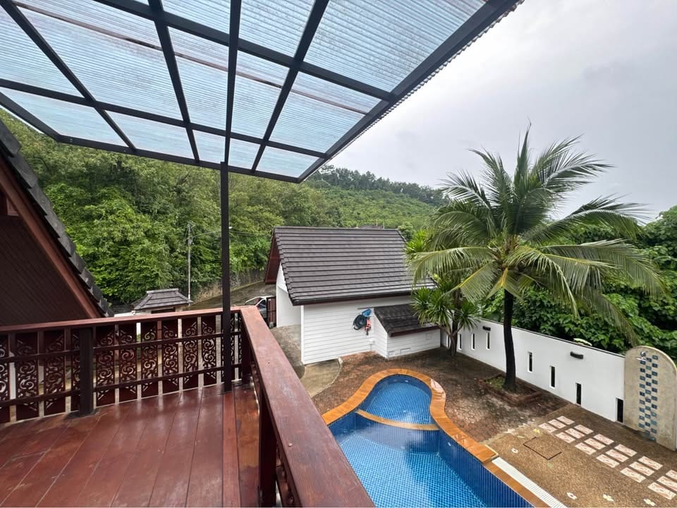 Spacious Pool Villa on a Large Plot — Chalong 7