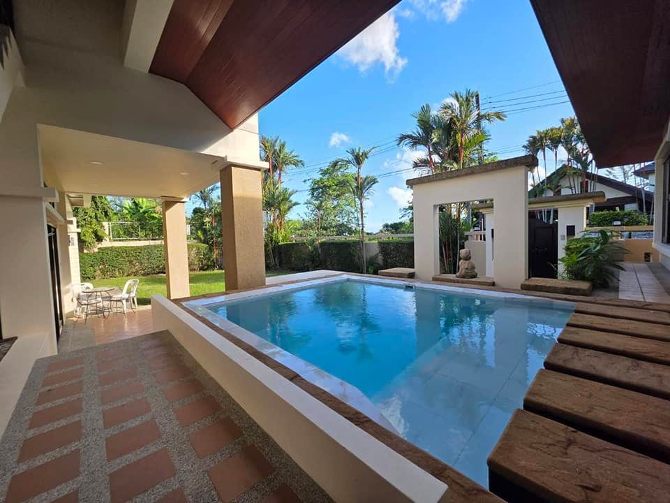 Private Pool House on a Large Plot — Wichit
