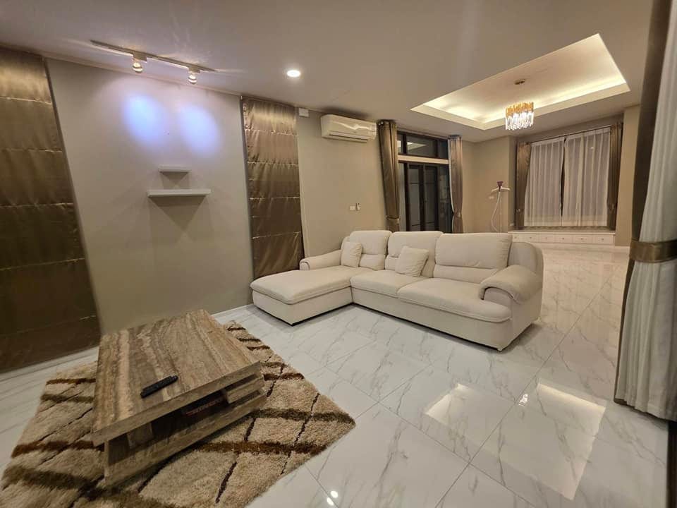 Private Pool House on a Large Plot — Wichit 7