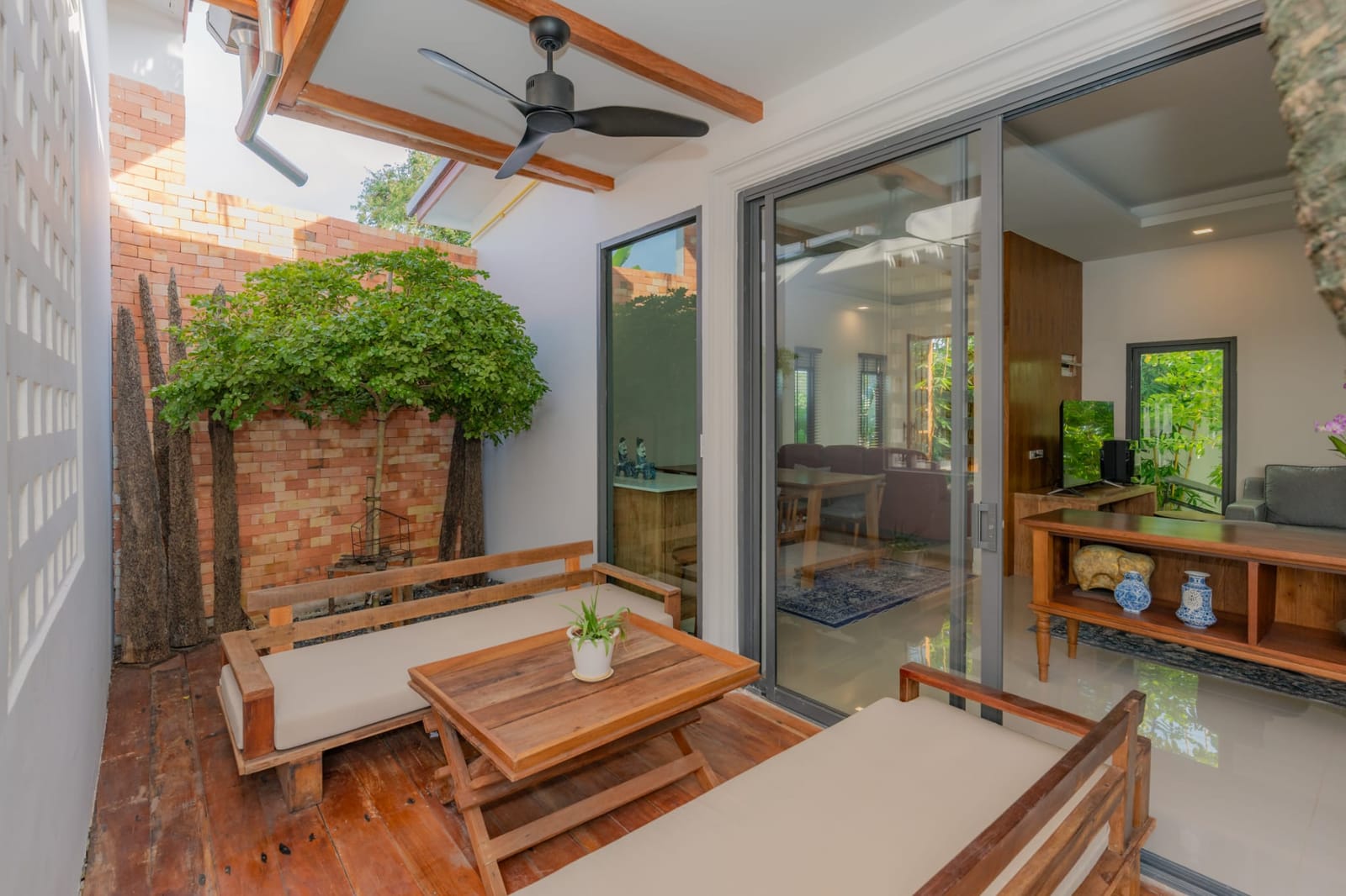 Modern Courtyard Pool Villa for Sale in Cherng Talay 32
