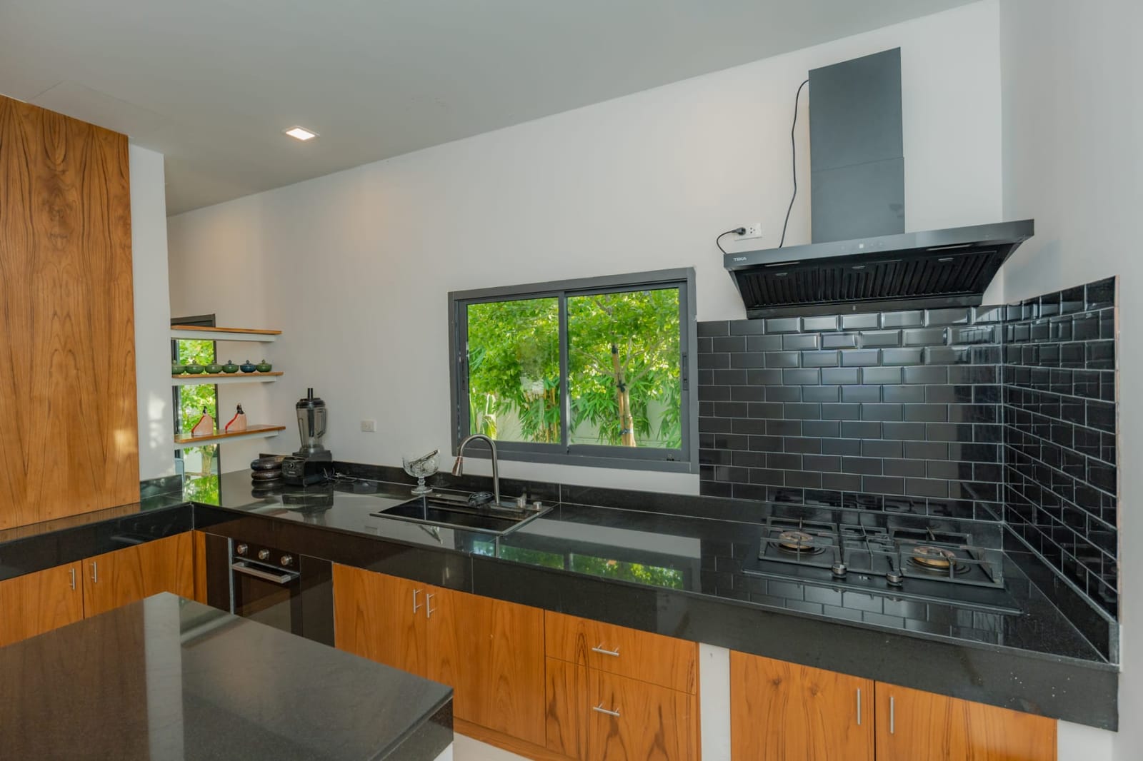 Modern Courtyard Pool Villa for Sale in Cherng Talay 39