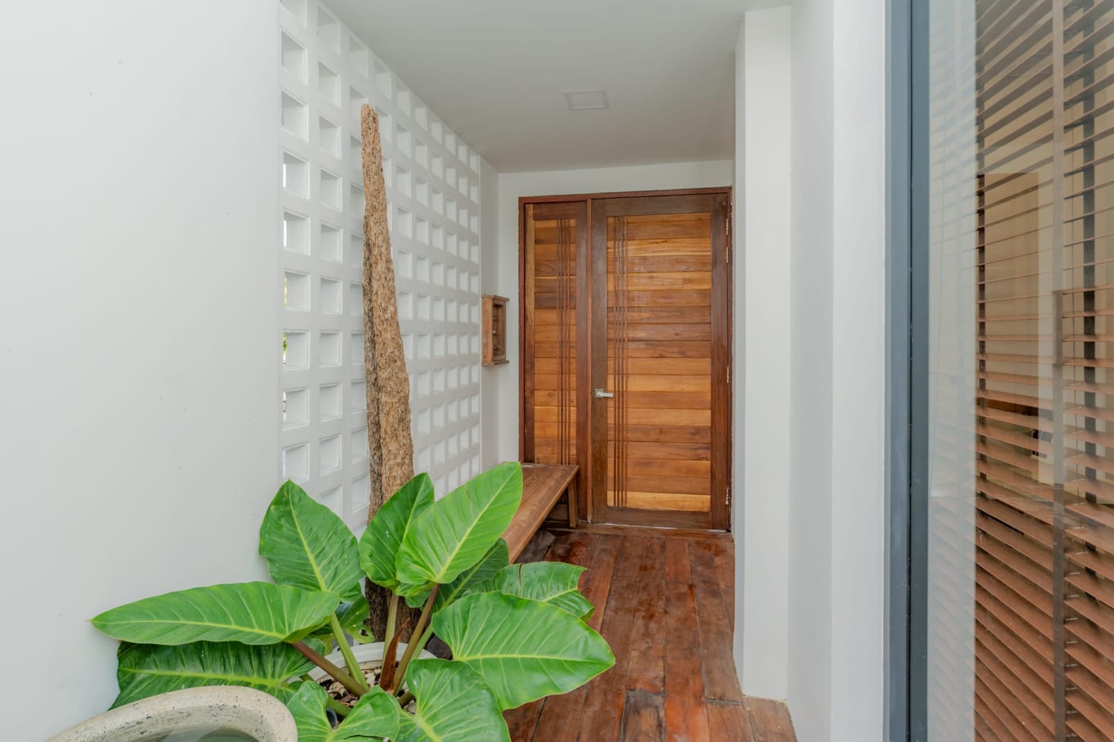 Modern Courtyard Pool Villa for Sale in Cherng Talay 45