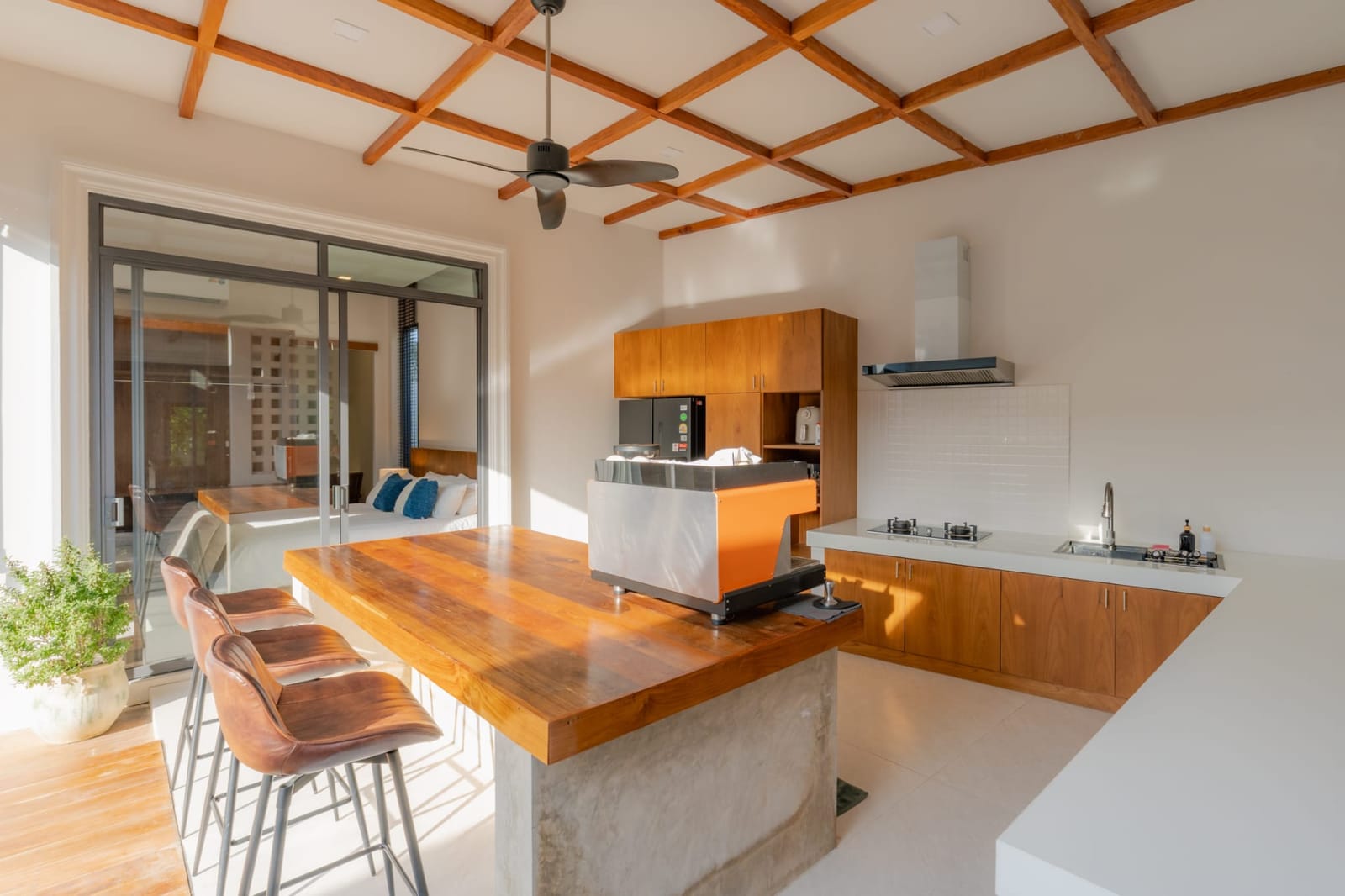 Modern Courtyard Pool Villa for Sale in Cherng Talay 8