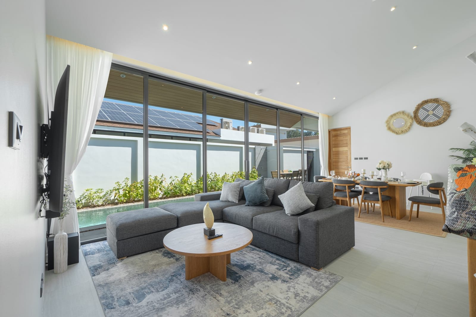 Brand-New Beachside Pool Villa in Bang Tao 4
