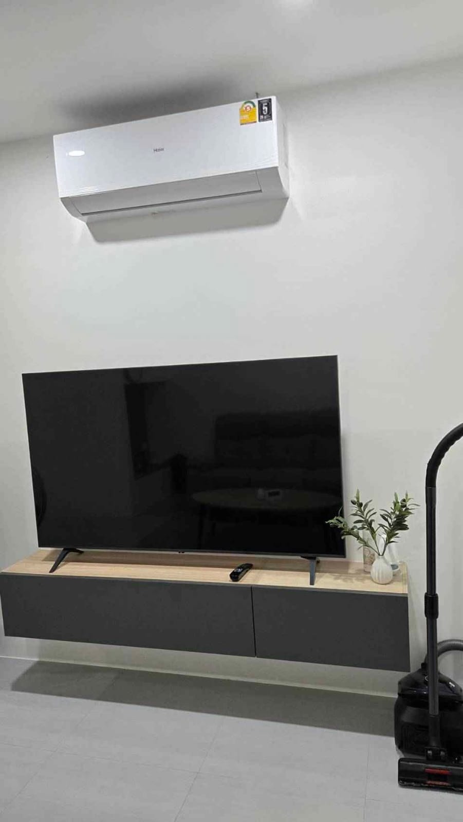 Modern 2-Bedroom Townhome in Cherng Talay 5