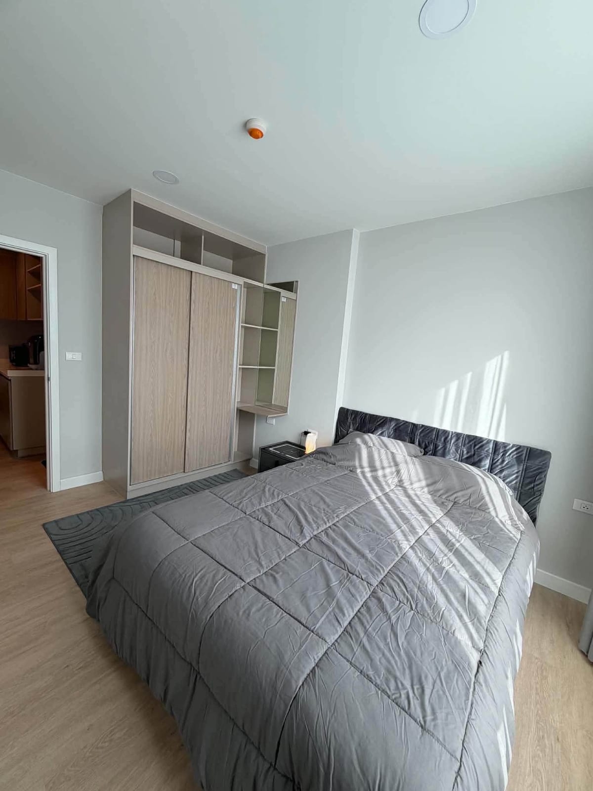 1-Bedroom Condo for Rent in Bang Tao, Phuket — interior view