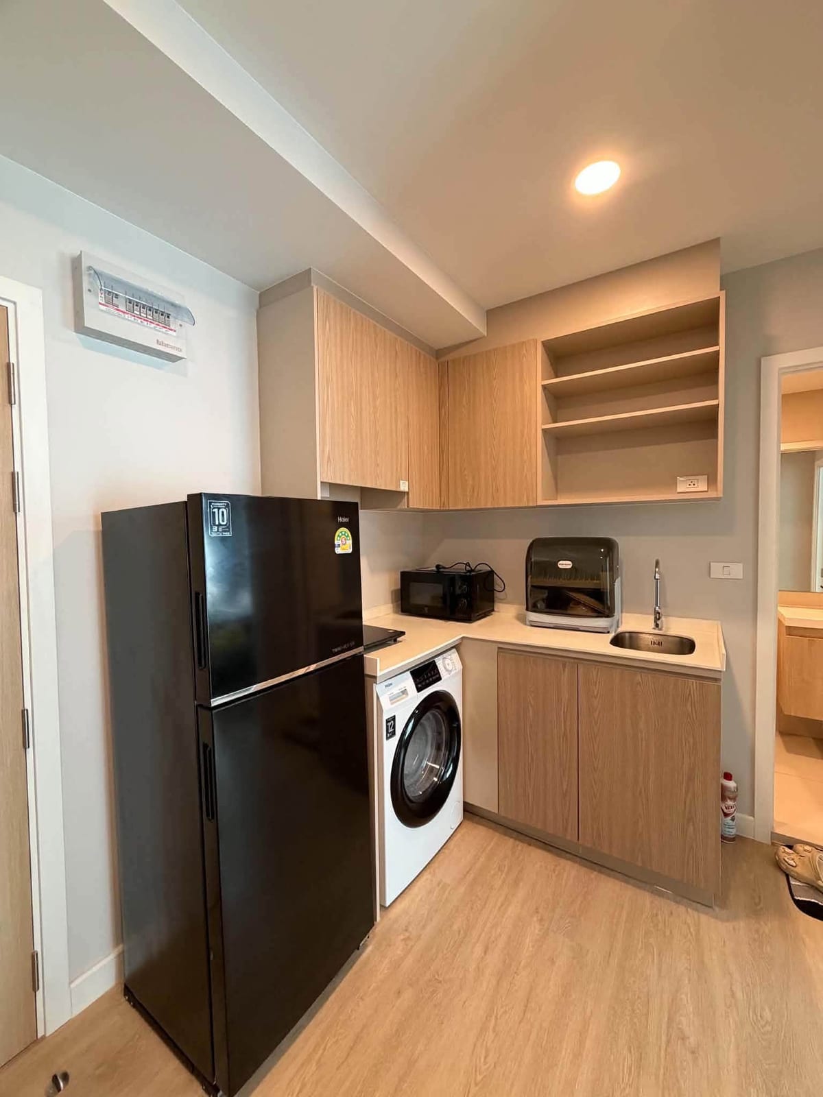 1-Bedroom Condo for Rent in Bang Tao, Phuket — interior view