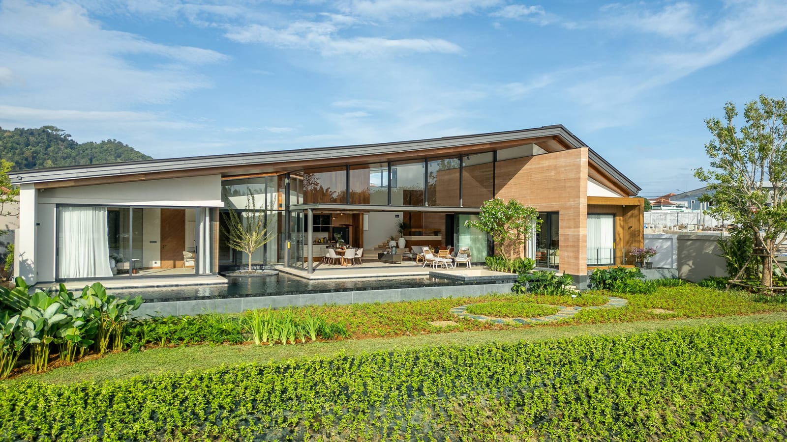 Lakefront Pool Villa — Manik, Cherng Talay