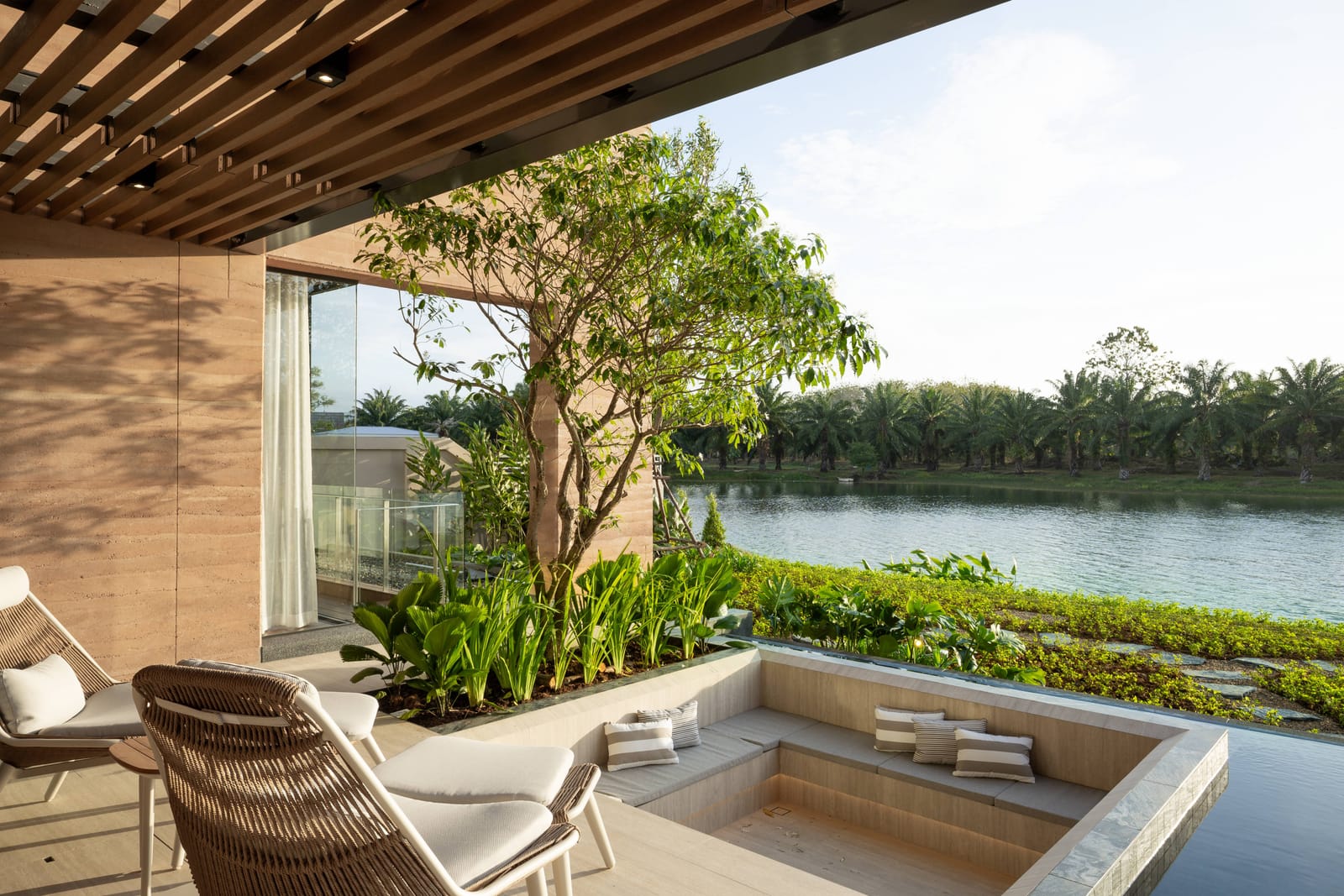 Lakefront Pool Villa — Manik, Cherng Talay