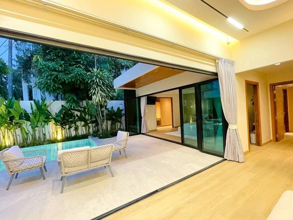 3-Bedroom Villa for Sale in Bang Tao, Phuket — interior view