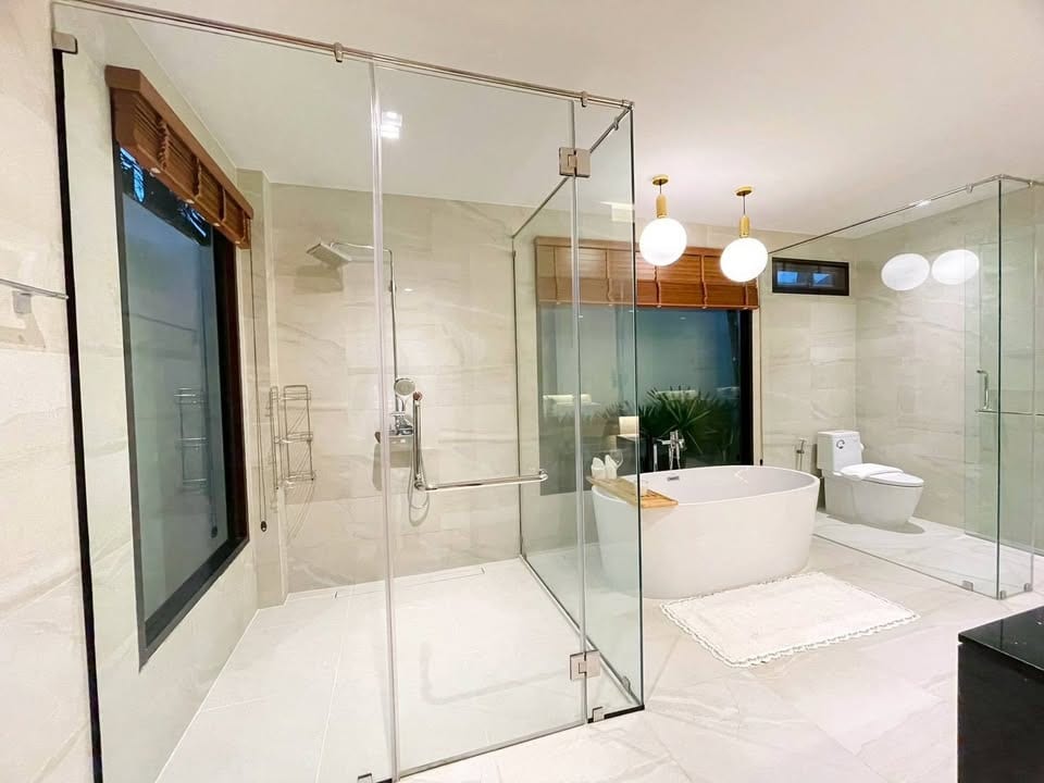 3-Bedroom Villa for Sale in Bang Tao, Phuket — interior view