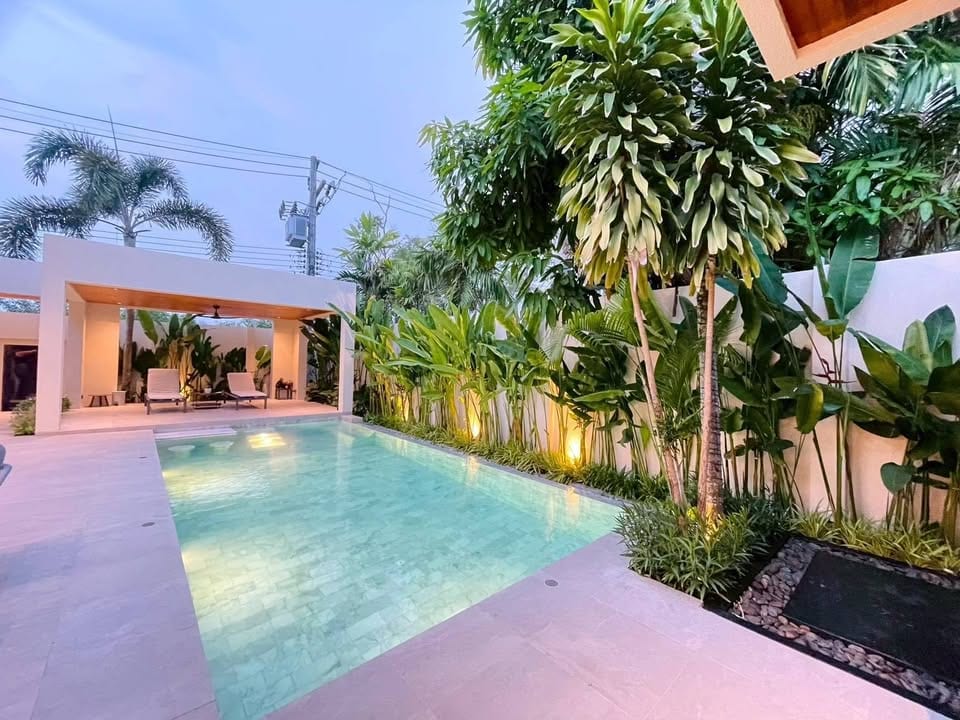 3-Bedroom Villa for Sale in Bang Tao, Phuket — exterior view