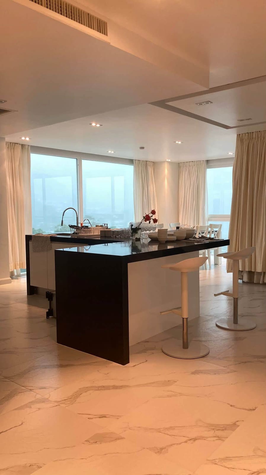 4-Bedroom Duplex Penthouse with Private Pool — Kalim, Patong 11
