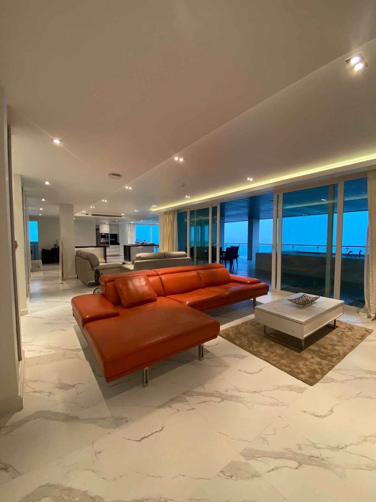 4-Bedroom Duplex Penthouse with Private Pool — Kalim, Patong 5