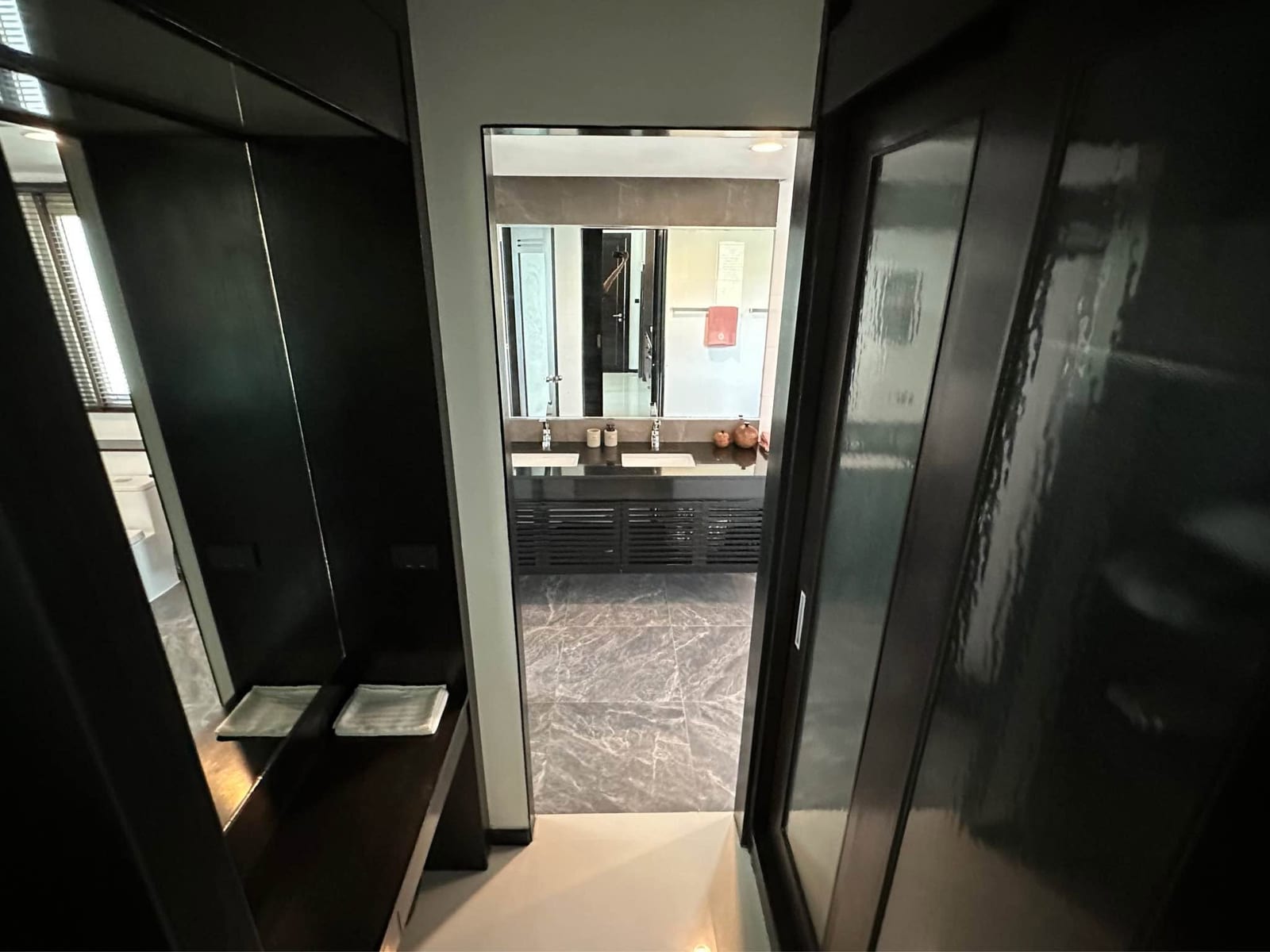 1-Bedroom Apartment — The Regent, Kamala 11