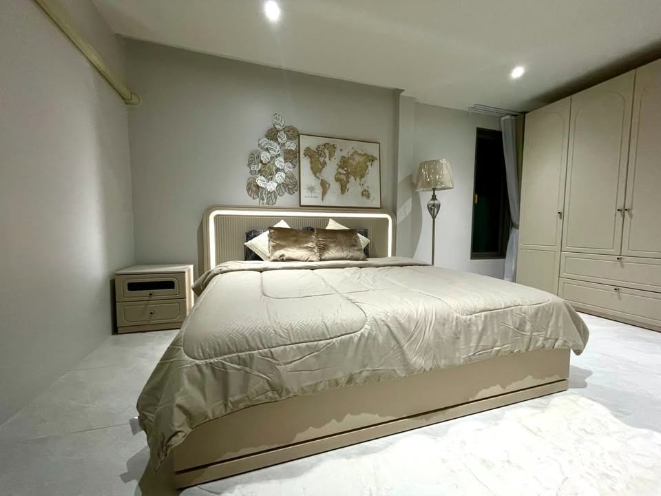 Ready-to-Move-In Pool Villa, 800 m from Kamala Beach 5