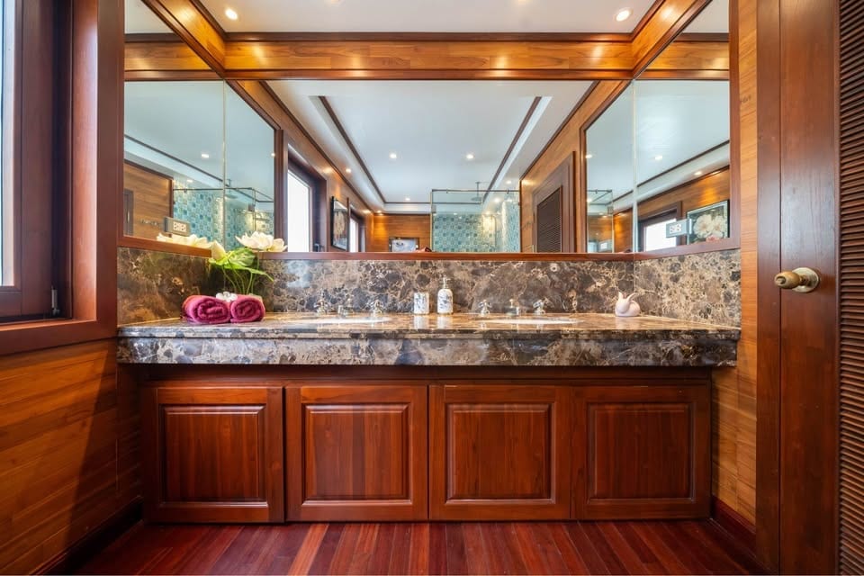 Sea-View Estate Villa — Kamala 10
