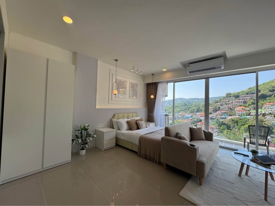 Mountain-View Apartment, 800 m from Karon Beach 7