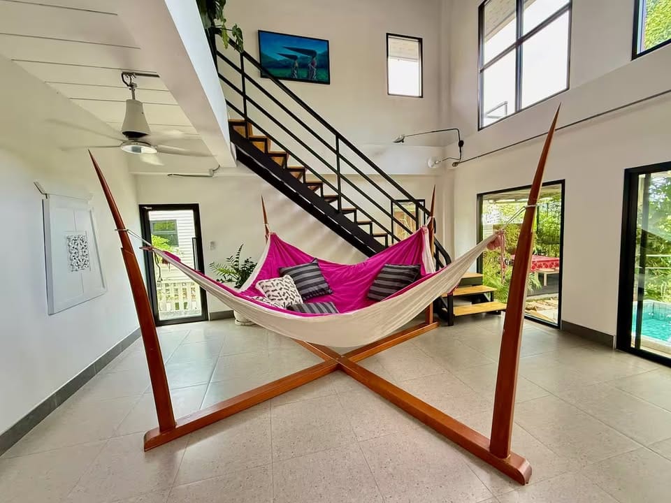 Four-Bedroom Hillside House with Sea View — Kata