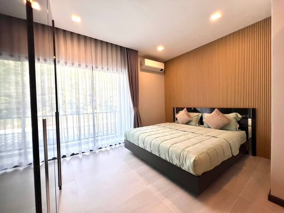 Private Pool Villa with Jacuzzi — Kata 4