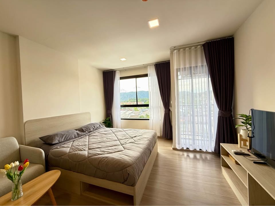 Mountain-View Apartment — D Condo Reef, Kathu 3