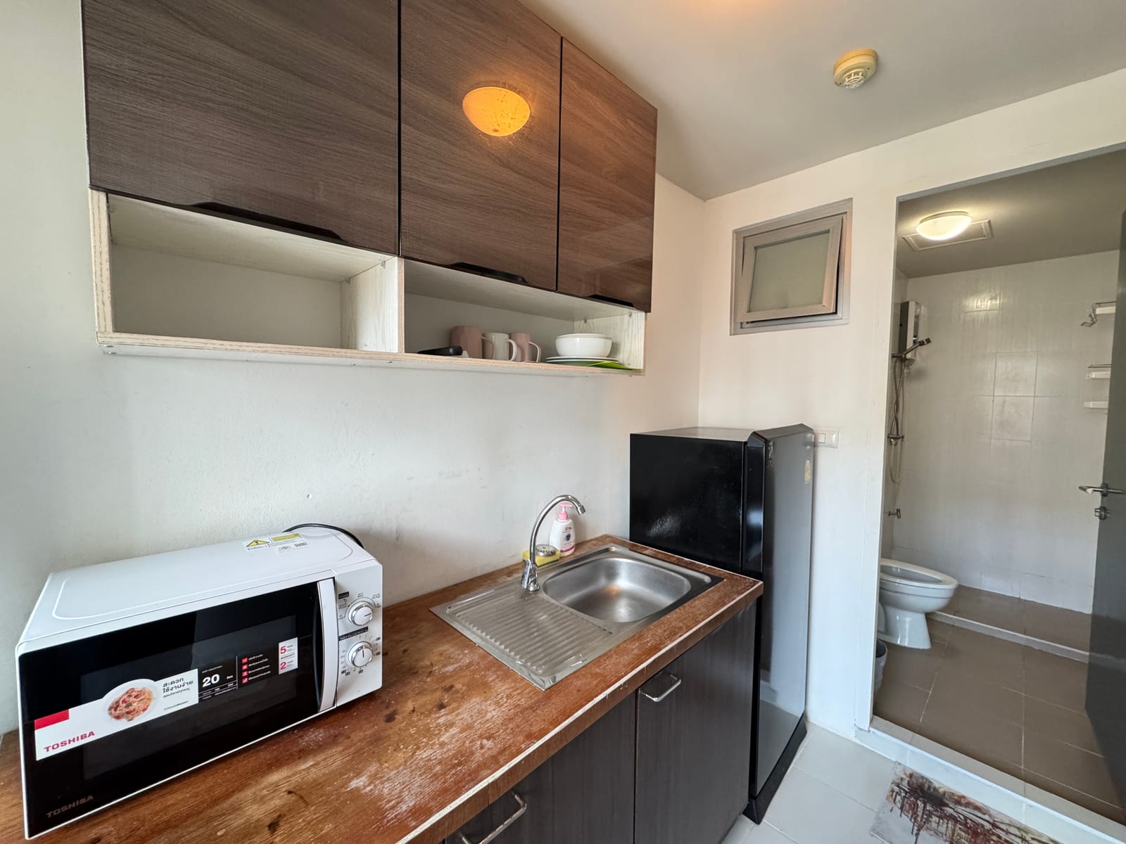 1-Bedroom Condominium for Rent in Kathu, Phuket — interior view
