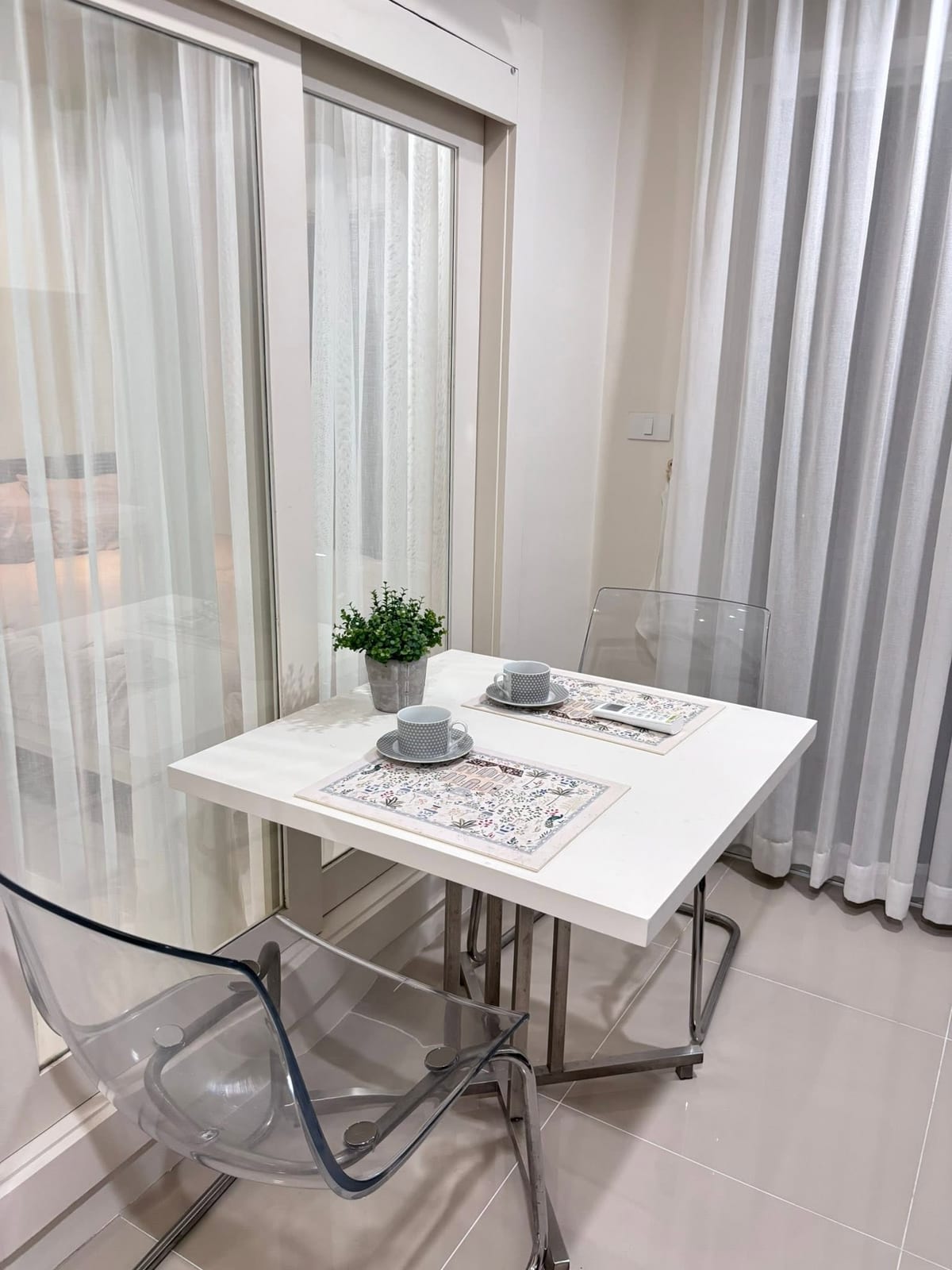 Mountain-View Apartment — The Scene, Kathu 10