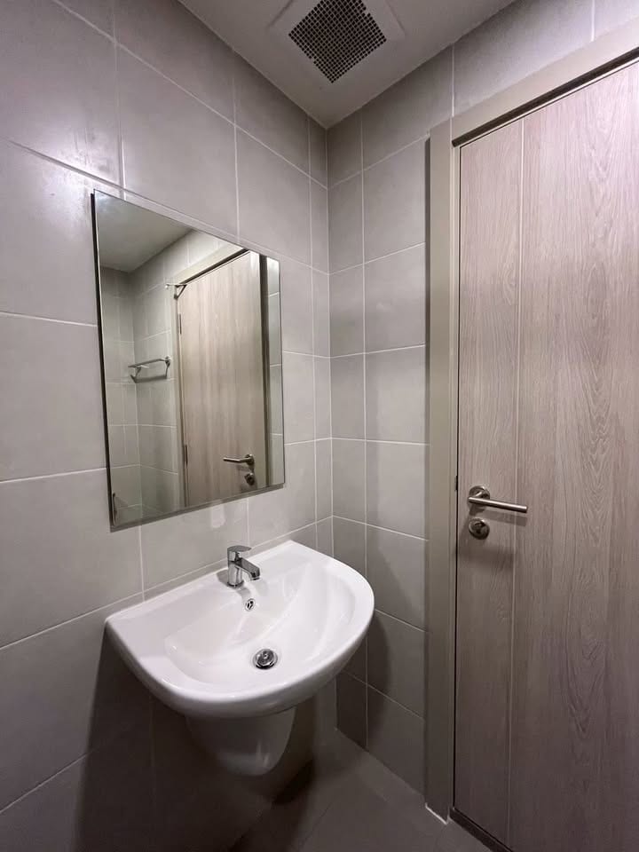 Studio Apartment — Dcondo Reef, Kathu 12