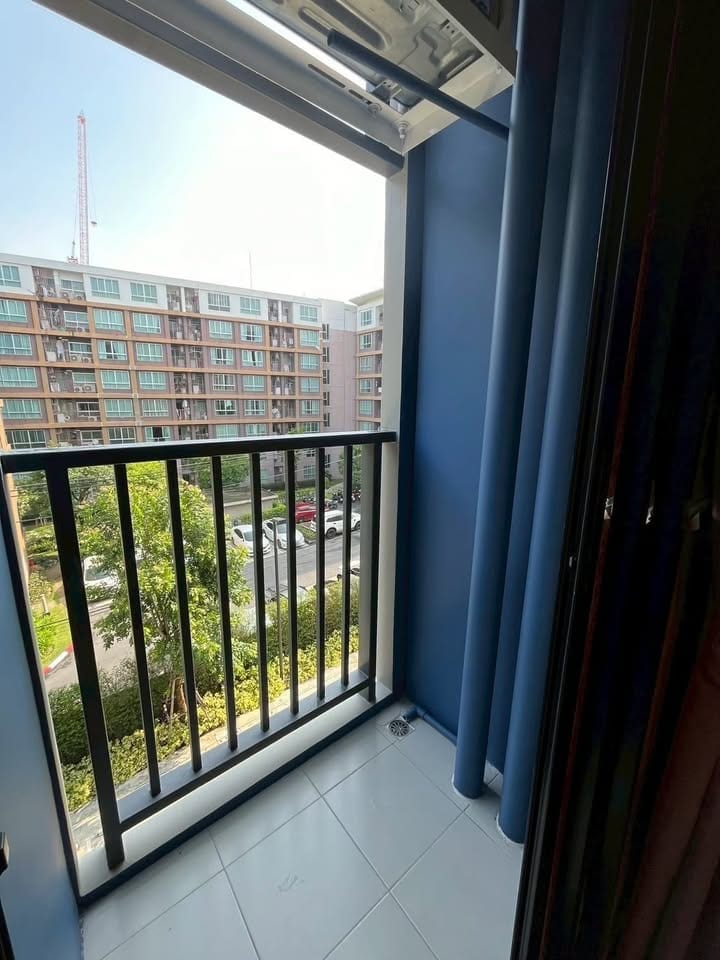 Studio Apartment — Dcondo Reef, Kathu 2