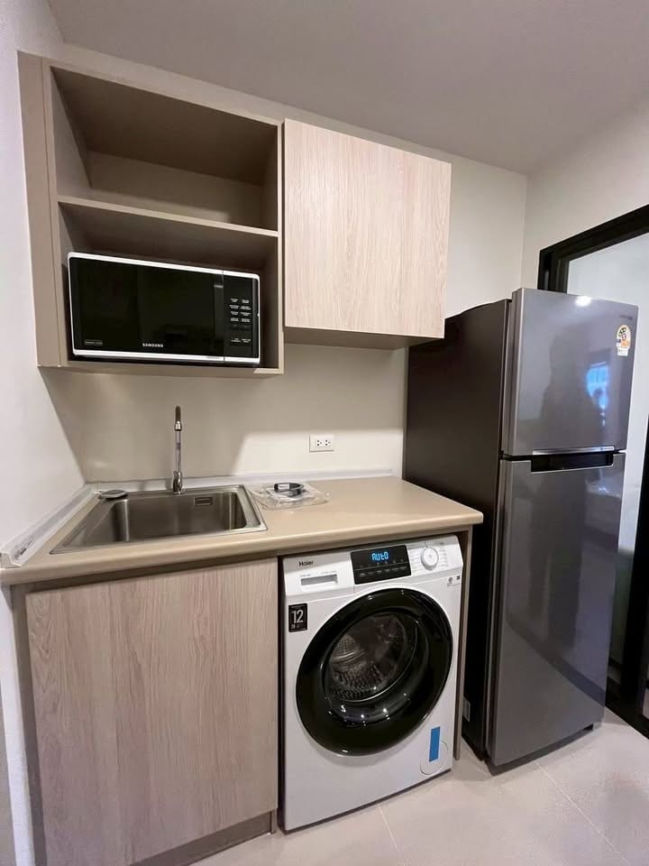 Studio Apartment — Dcondo Reef, Kathu 6