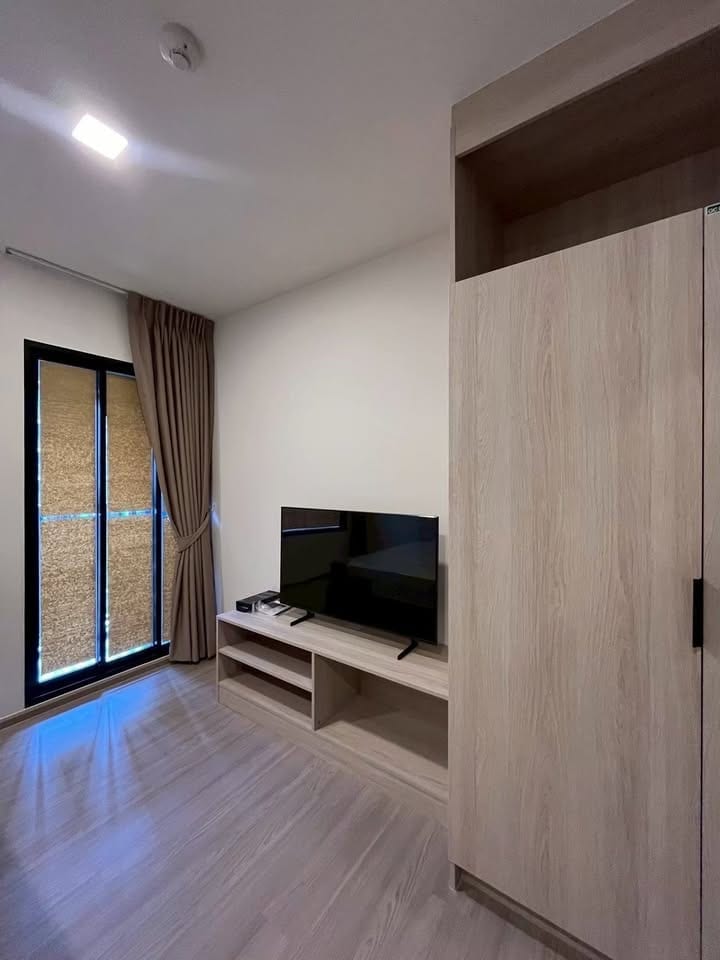 Studio Apartment — Dcondo Reef, Kathu 7