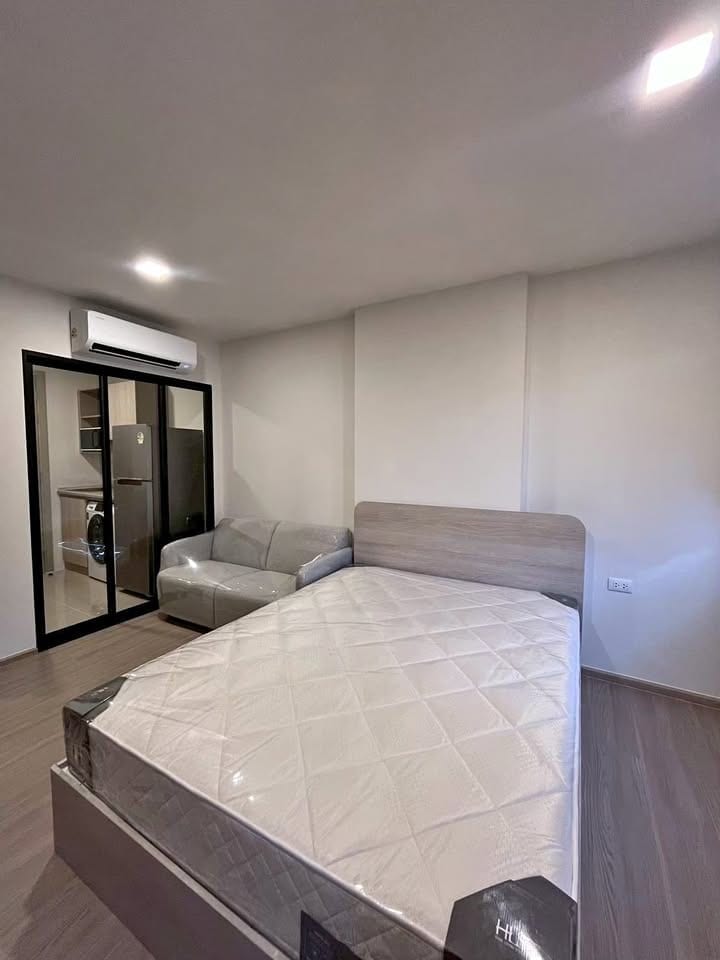 Studio Apartment — Dcondo Reef, Kathu 9