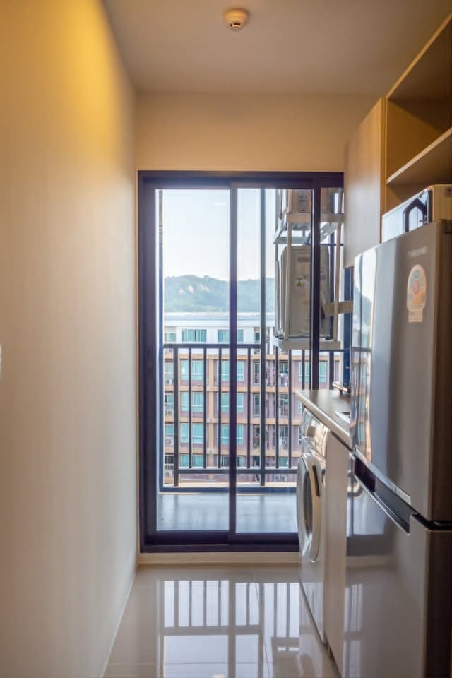 1-Bedroom Apartment with Mountain View — dcondo Reef, Kathu 12