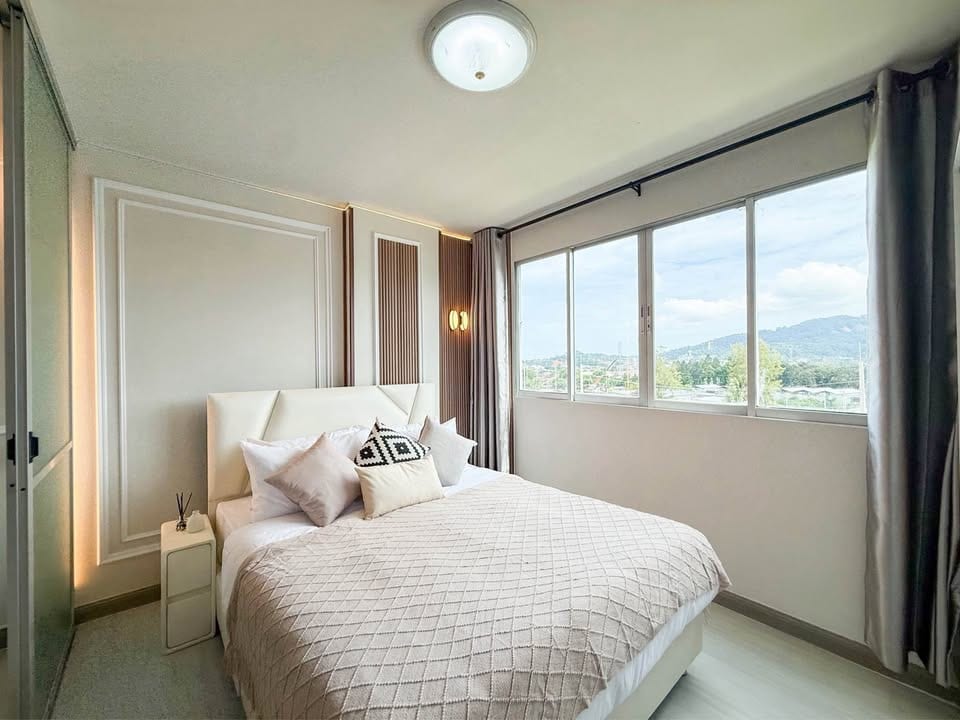 1-Bedroom Condominium for Sale in Kathu, Phuket — photo 2 of 10